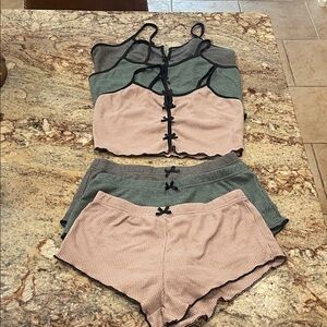 Set of 3 Women’s Sleep Sets  S: M